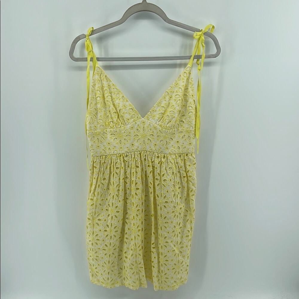 Milly of New York eyelet embroidered triangle top fit & flare summer dress sz 8